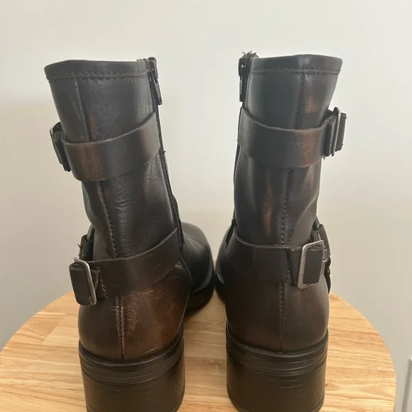 Steve Madden Brown Brixton Boots - Picture 6 of 8